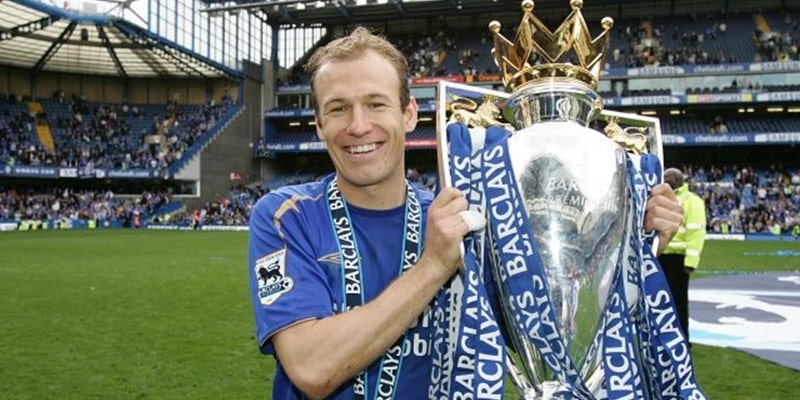 Arjen Robben - Huyền Thoại Với Những Bước Chạy Ma Thuật 3 Sự nghiệp của Robben đồ sộ với những danh hiệu mà anh đạt được